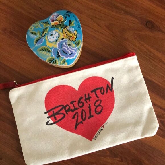 Brighton Pouch and heart tin set 2018 - Picture 2 of 6